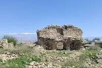 (تصاویر) کاخ ساسانیان در سلطه معتادان؛ در بنایی که اردشیر بابکان ساخت دام چرا می‌کند