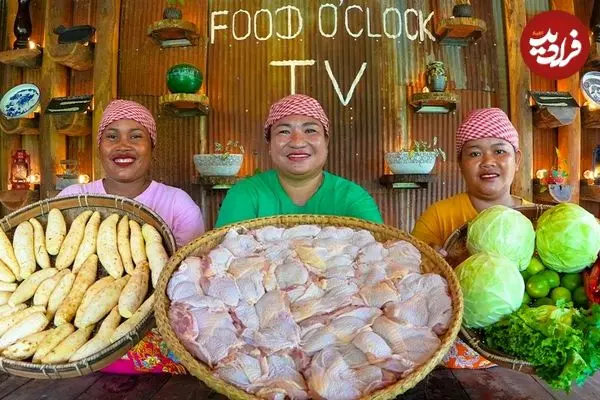 ببینید| غذای روستایی در سنگاپور؛ پخت یک غذای سنتی با مرغ و کلم