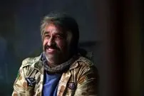 عکس| سفر در زمان؛ «پژمان جمشیدی» در پشت صحنه سریال زیرخاکی 3؛ سال 1400