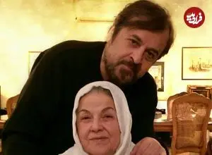 عکس| سفر زمان؛ «حمیدرضا صدر» 27 ساله در روز عروسی در کنار همسرش؛ سال 62