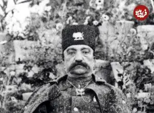 عکس| سفر زمان؛ ناصرالدین شاه در میان گلدان‌ها در کاخ شهرستانک؛ 133 سال قبل