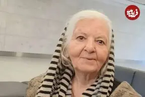 عکس| سفر به گذشته؛ مینا جعفرزاده و معصومه کریمی در پشت صحنه سریال خاتون؛ سال 81