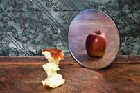 بی‌اشتهایی عصبی؛ وقتی ترس از چاقی سلامت را به خطر می‌اندازد