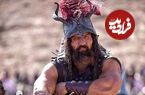 عکس؛ سفر در زمان؛ «غول شامی سریال مختار در کنار هادی چوپان»؛ سال 1399