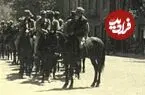 عکس| سفر زمان؛ حضور سواره‌نظام در یکی از خیابان‌های تهران برای جلوگیری از تظاهرات؛ 80 سال قبل