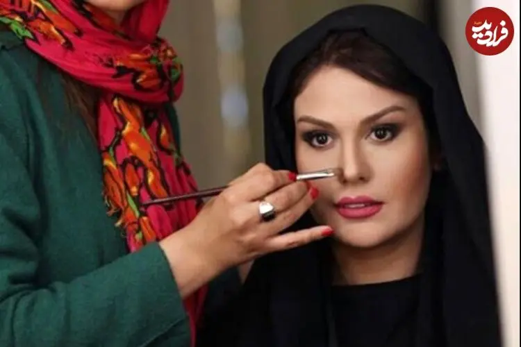 عکس| سفر زمان؛ «رز رضوی» در کنار «عباس غزالی» در اتاق گریم «همه چی عادیه»