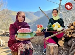 ببینید| غذای روستایی در ایران؛ پخت دلمه با کلم، گوجه فرنگی؛ فلفل و بادمجان در طبیعت