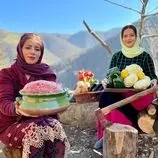 ببینید| غذای روستایی در ایران؛ پخت دلمه با کلم، گوجه فرنگی؛ فلفل و بادمجان در طبیعت