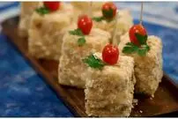 کیک مرغ خانگی با طعمی فوق العاده و مناسب مهمانی ها
