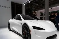 پایان ۹ سال انتظار برای دیدن رودستر؛ سریع‌ترین تسلا در راه است