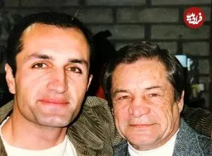 عکس| سفر در زمان؛ «بیک ایمانوردی و پسرش بختیار» در کابین یک هواپیما؛ دهه 70