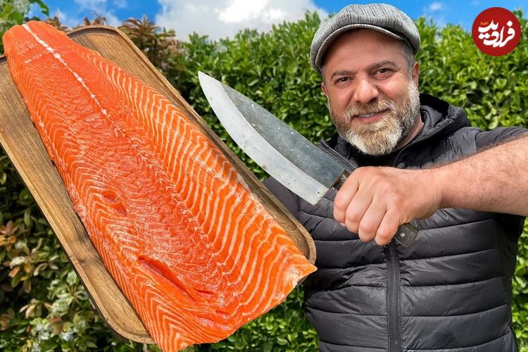 ببینید؛ غذای روستایی در آذربایجان؛ کباب کردن ماهی سالمون با سبزیجات