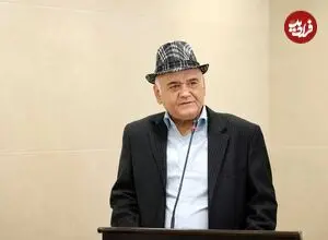 عکس| سفر به گذشته؛ «اکبر عبدی» در کنار دختر، داماد و نوه اش در ترکیه؛ سال 1404