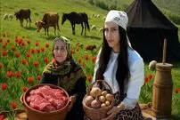 ببینید؛ غذای روستایی در گیلان؛ پخت یک قرمه سبزی اصیل در طبیعت