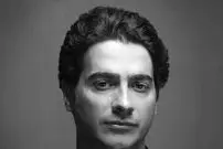 عکس؛ همایون شجریان عزادار شد