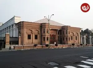 عکس| سفر زمان؛ منظرۀ متفاوت «میدان بهارستان» در اواخر دوران قاجار