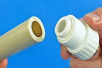 (ویدئو) یک ترفند مهم در لوله کشی؛ نحوه اتصال دو لوله به یکدیگر 
