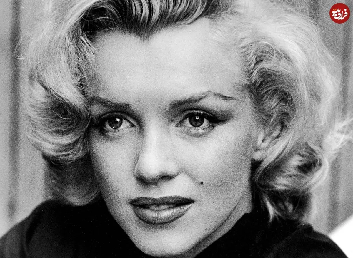 عکس| سفر در زمان؛ «مرلین مونرو 24 ساله» در یک جلسه عکاسی در بورلی هیلز؛ سال 1329