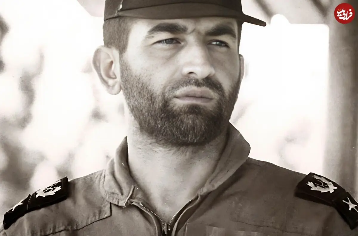 عکس؛ سفر در زمان؛ «شهید بابایی» با لباس رسمی نیروی هوایی قبل انقلاب؛ دهه 50