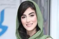 عکس| سفر زمان؛ تیپ و چهره «پردیس پورعابدینی و امیر آقایی» در اکران «بی‌مادر»