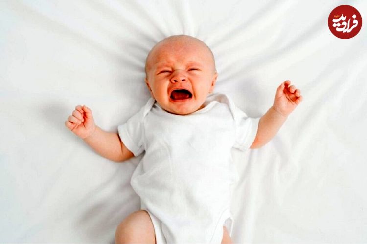 دلیل گریه طولانی و بی‌دلیل نوزادان چیست؟ بررسی نشانه‌ها و کنترل کولیک نوزاد