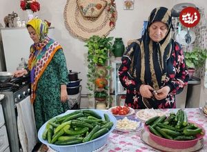 ببییند| غذای روستایی در ایران؛ پخت میرزا قاسمی به روش سنتی
