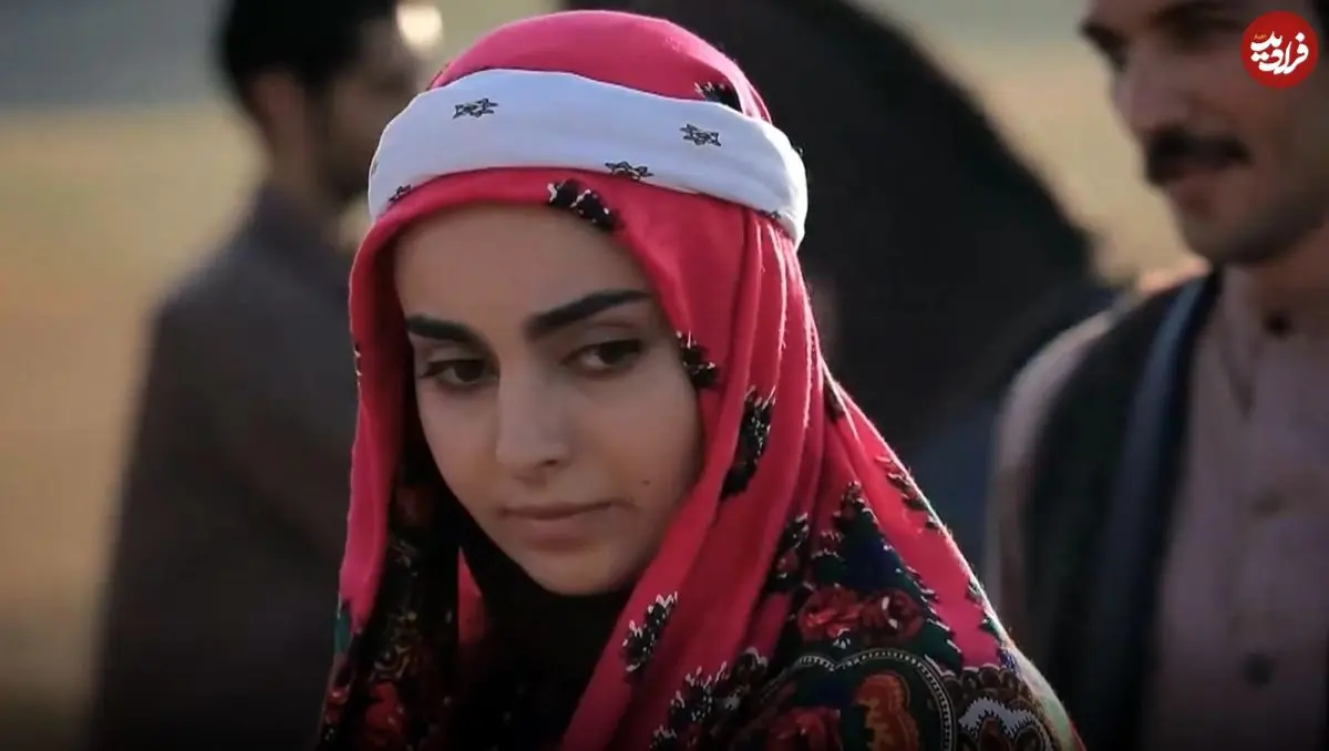 عکس| سفر در زمان؛ بازیگر نقش جوانی «آنام» بعد8 سال ر حال قدم زدن در تهران