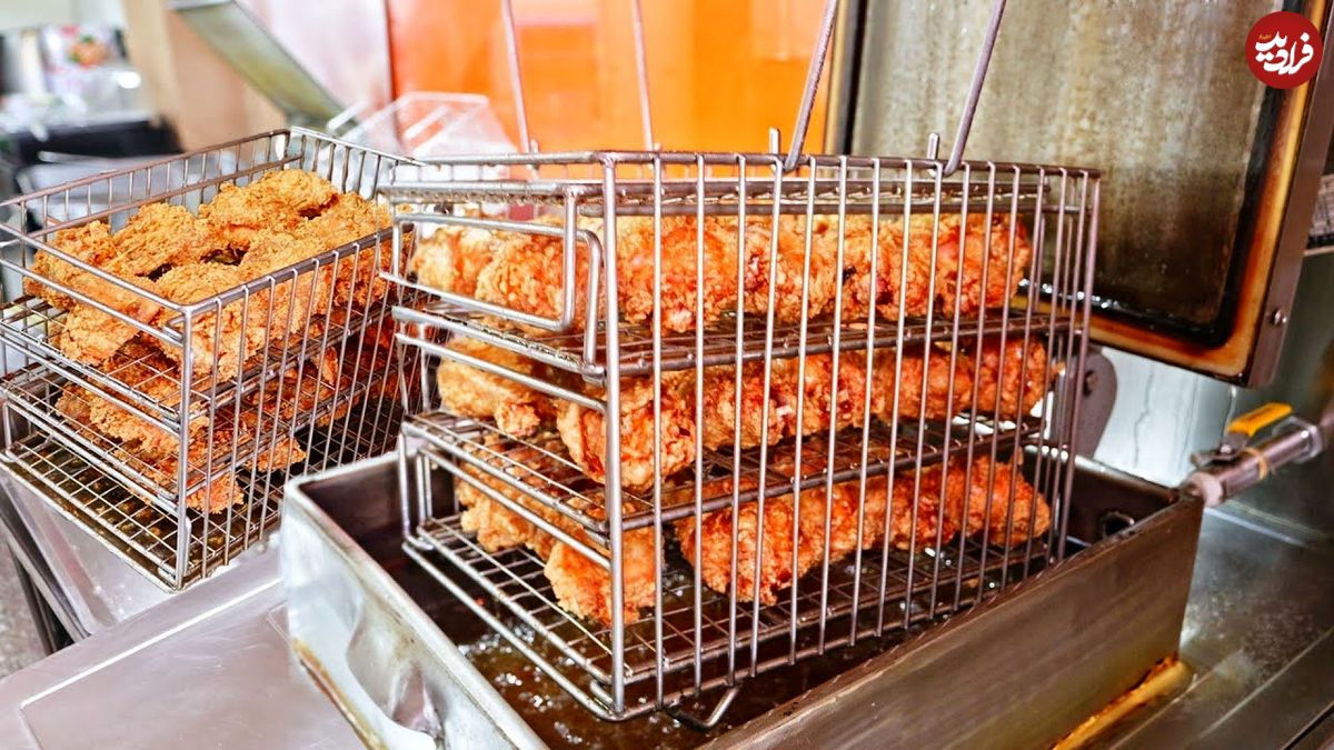 ببینید؛ غذای خیابانی در تایوان؛ مرغ سوخاری با انواع ادویه در تایپه