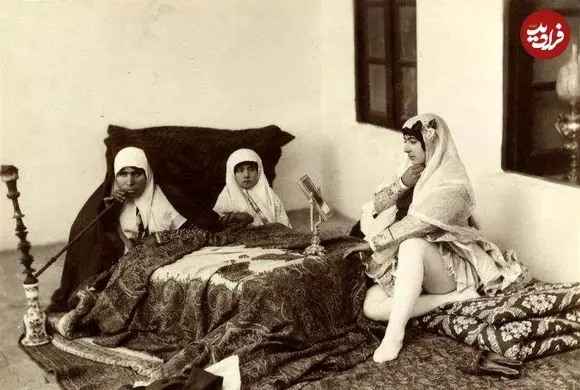 عکس| سفر در زمان؛ «زنان حرمسرا» در چادر ناصرالدین شاه در منطقه سرخه‌حصار تهران