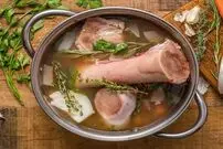 آیا خوردن قلم گاو و گوساله برای کودکان فایده ای دارد؟