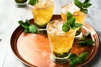 ببینید؛ طرز تهیه سکنجبین خانگی با نعنا و سرکه؛ رفع عطش در روزهای گرم سال