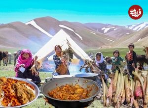 ببینید؛ غذای عشایری در افغانستان؛ پخت زرشک پلو با خوراک مرغ و ریواس