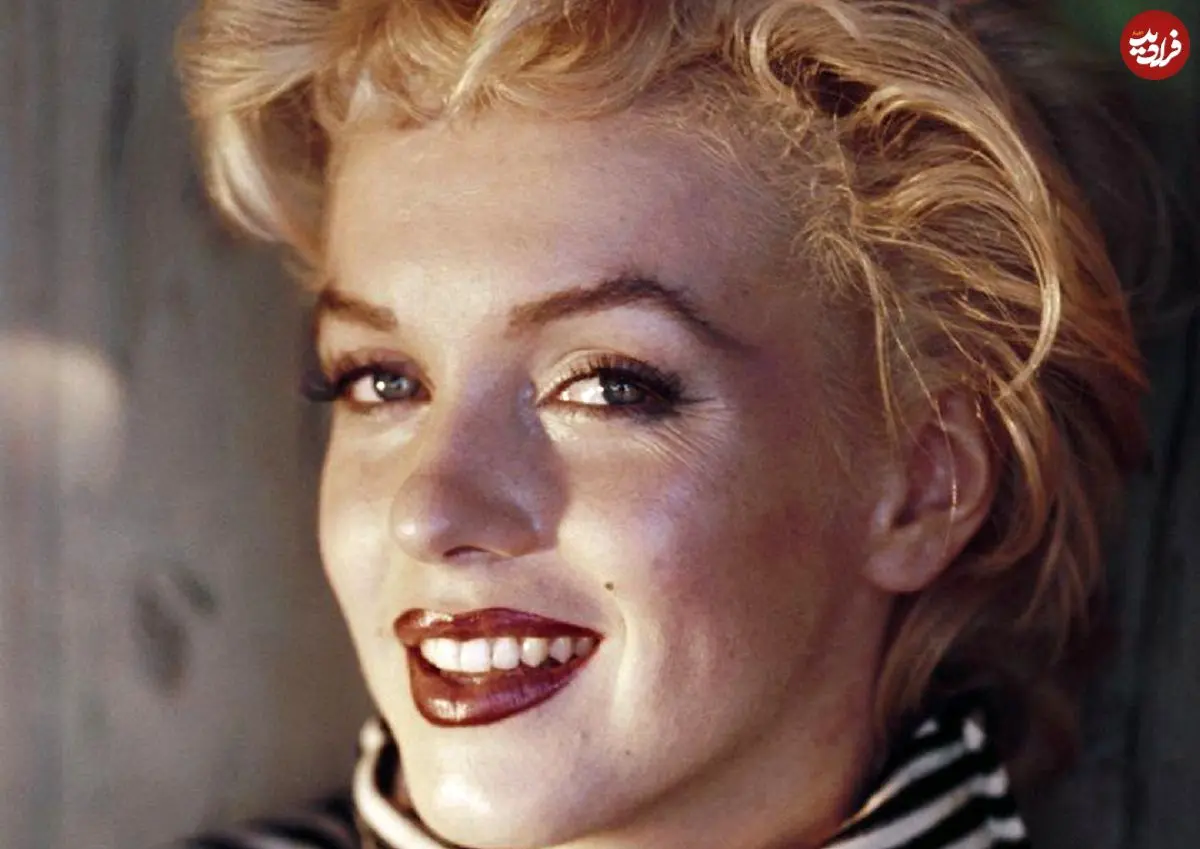 عکس| سفر در زمان؛ «مرلین مونرو 20 ساله» در کنار یک عکاس در کالیفرنیا؛ سال 1325