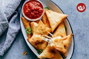طرز تهیه سمبوسه پیتزایی با سوسیس