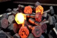(ویدئو) فرآیند تولید انبوه پیچ و مهره بزرگ در یک کارخانه کره ای