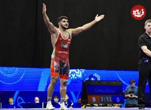 فرخی: از سنندج تا شیراز ته اتوبوس گریه کردم؛ نقطه عطف زندگی تختی، ادامه دادنش بود؛ فوتبال پارتی‌بازی و مافیاست