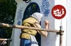 تصاویر| پیرزن ۹۰ ساله، روستایش را به گالری هنری تبدیل کرد