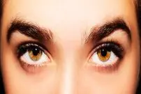 چرا اَبروی ما این شکلی است؟