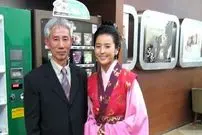 عکس| سفر به تاریخ؛ «سوسانو» و «مدیر سایونگ» با شال‌گردن و دستکش در پشت‌صحنه سریال «جومونگ»