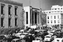 عکس| سفر در زمان؛ عکسی جالب از خیابان فردوسی تهران در دهه ۳۰