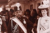 عکس؛ سفر به تاریخ؛ کاریکاتور «مظفرالدین شاه» در مجلۀ انگلیسی؛ 120 سال قبل