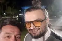 عکس| سفر زمان؛ چهرۀ «مهدی سلوکی» در 18 سالگی در برنامه «نیم‌رخ»؛ سال 79