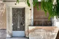 تصاویر؛ ۱۷ خانه از تهران با ۱۷ در شاعرانه؛ چیزی که هیچ‌جای دنیا ندارد