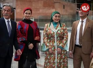 عکس؛ سفر در زمان؛ «شمشیر، پدر دولت» خارج از سریال پایتخت 7؛ سال 1401