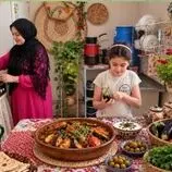 ببینید| غذای روستایی در ایران؛ پخت غذای سنتی یتیمچه در روستایی زیبا و کوهستانی