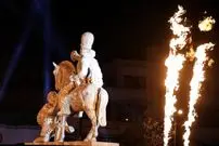 شاپور در انقلاب ماندگار نشد؛ انتقال مجسمه شاه ساسانی به فرودگاه مهرآباد