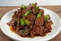 ببینید| طرز تهیه یک خوراک متفاوت چینی با گوشت و تخم مرغ