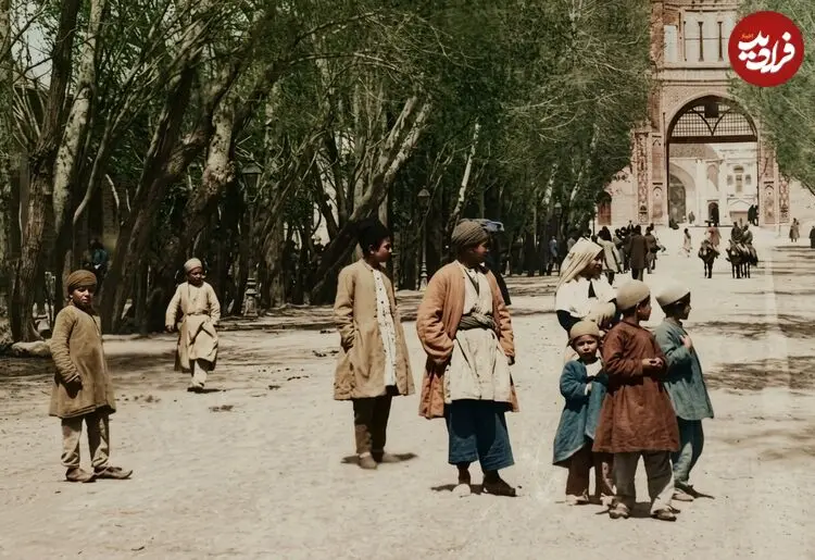 تصاویر| سفر به عصر قاجار؛ از «جهیزیه اخترالدوله» تا «ورود ناصرالدین شاه به تهران»