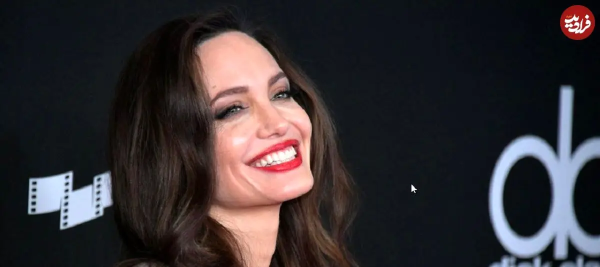 عکس؛ سفر در زمان؛ آنجلینا جولی در مراسم نمایش فیلم «کلکسیونر استخوان» در کالیفرنیا؛ 1378