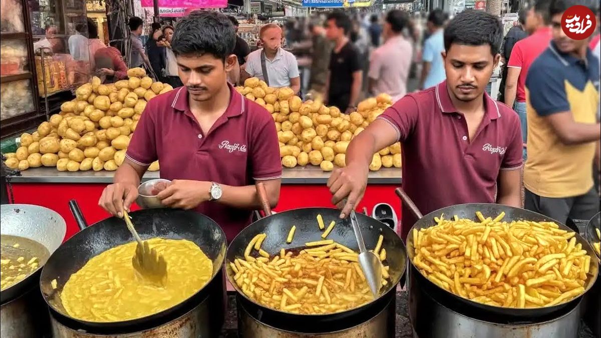 ببینید؛ غذای خیابانی در پاکستان؛ سیب زمینی سرخ کرده با سس و پنیر در لاهور